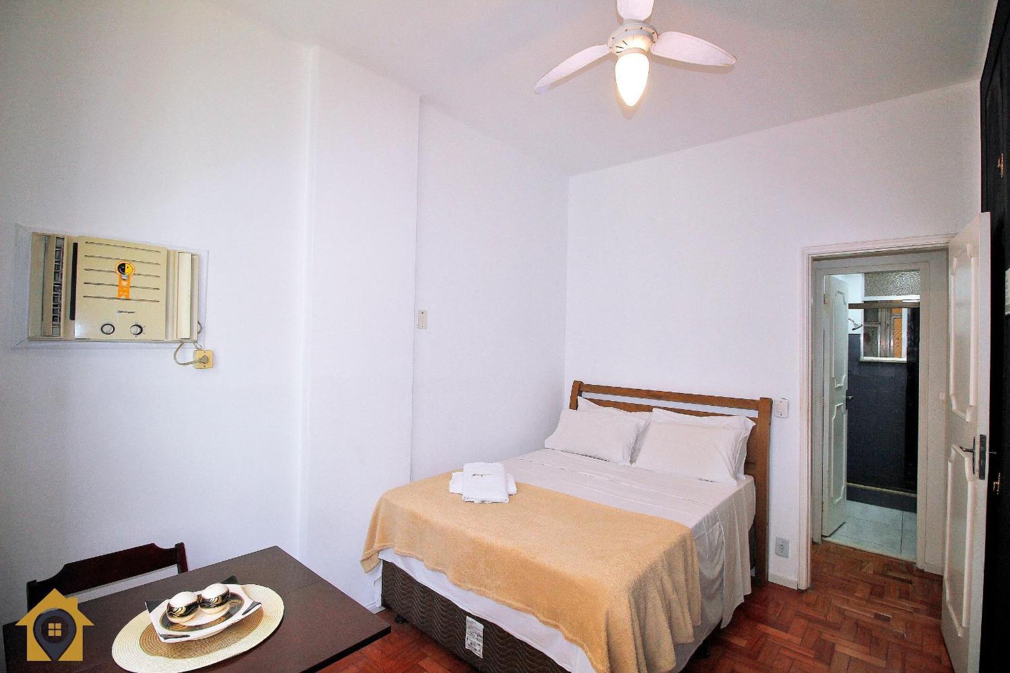 Aconchegante De 2 Quartos P/ 4 Pessoas Apartamento
